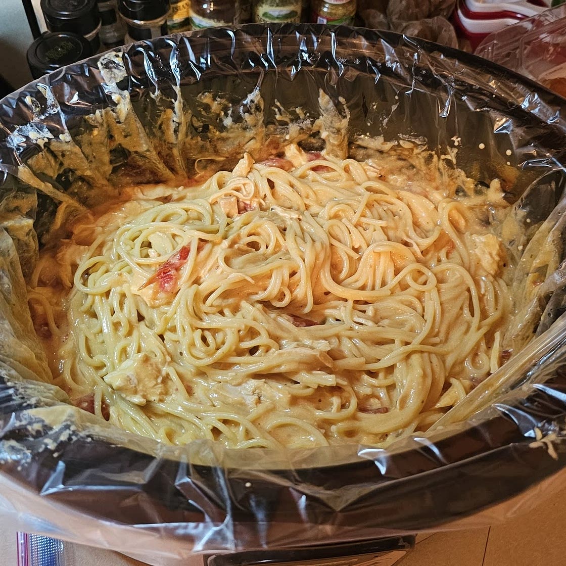 Crockpot Chicken Spaghetti