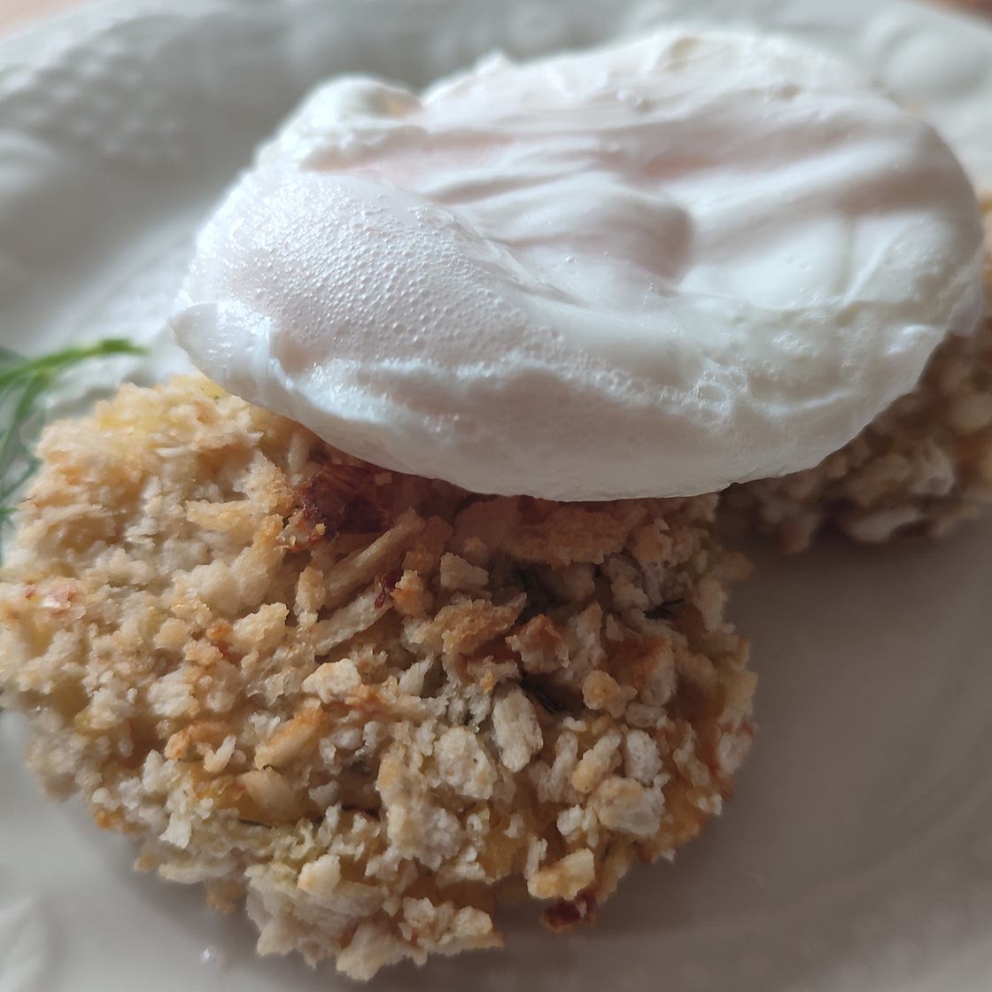 Prawn Fishcakes with Poached Egg