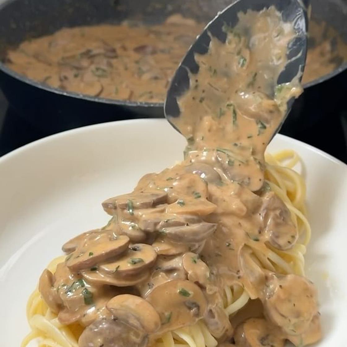 Mushroom Cream Sauce 🍄