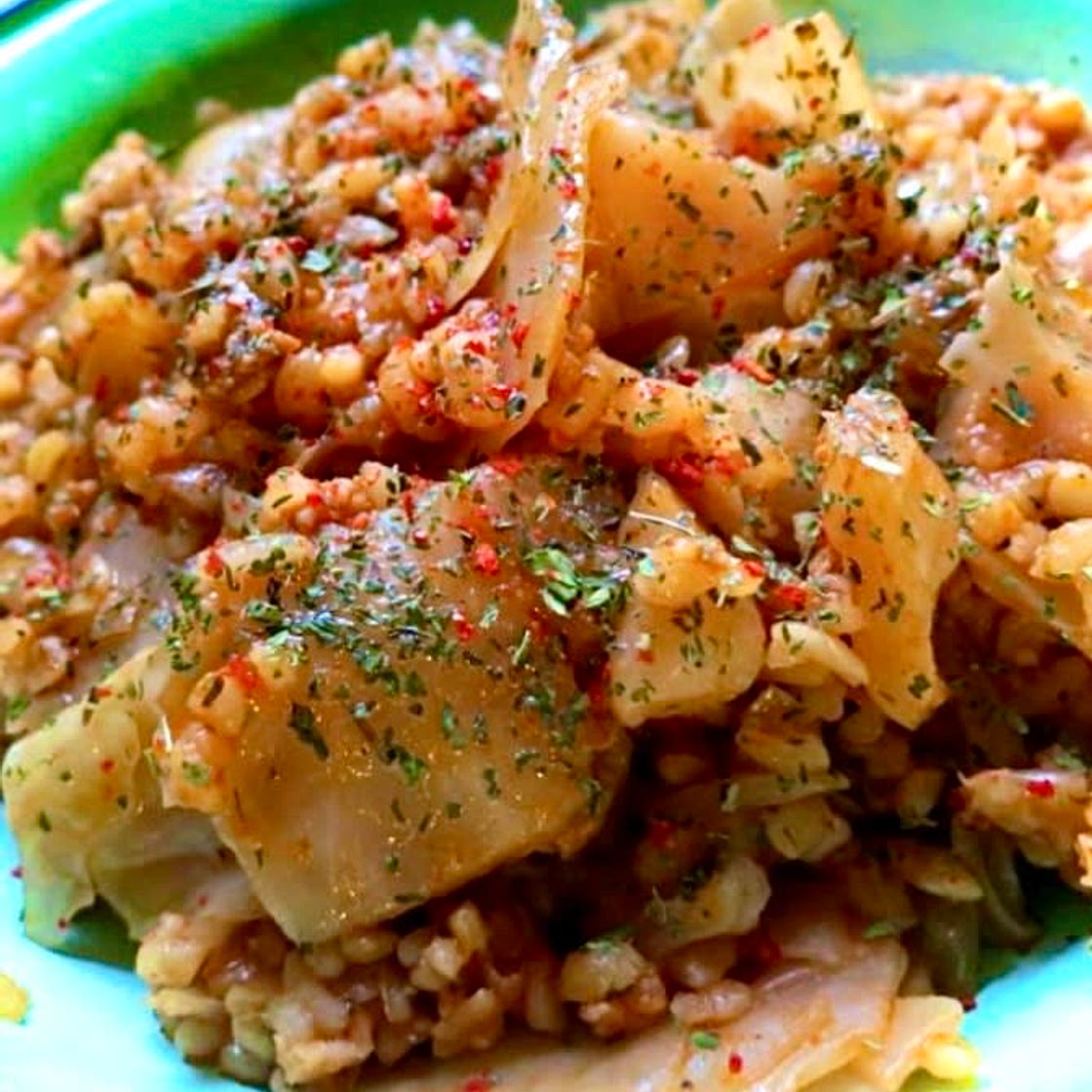 Burghul A’ Malfouf or Cabbage with bulgur Pilaf