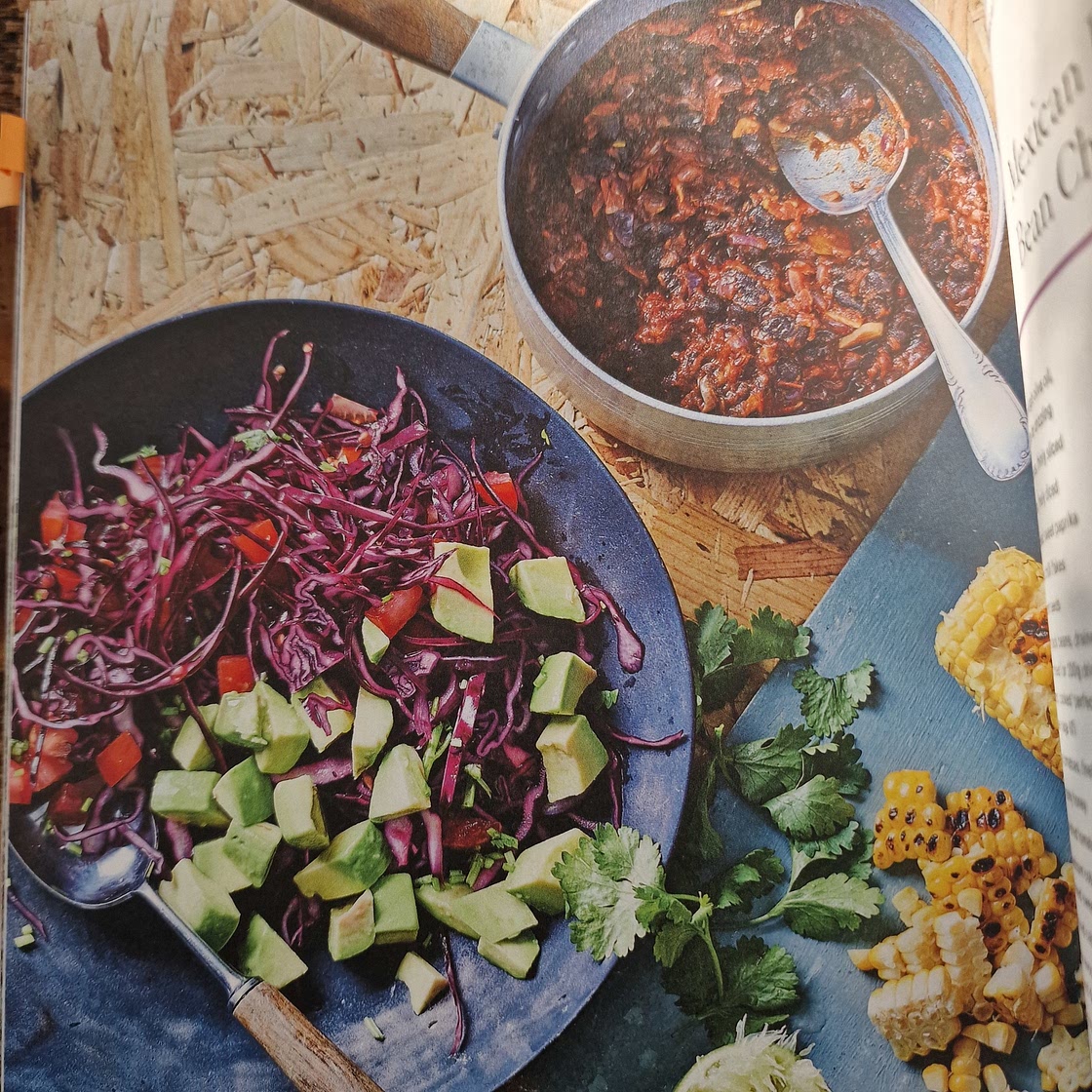 Mexican black bean chilli bowl