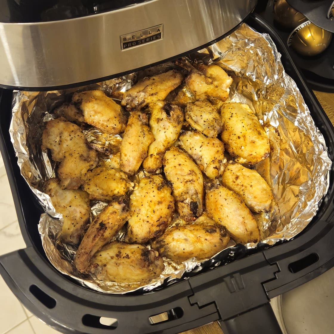 Air fryer lemon pepper wings
