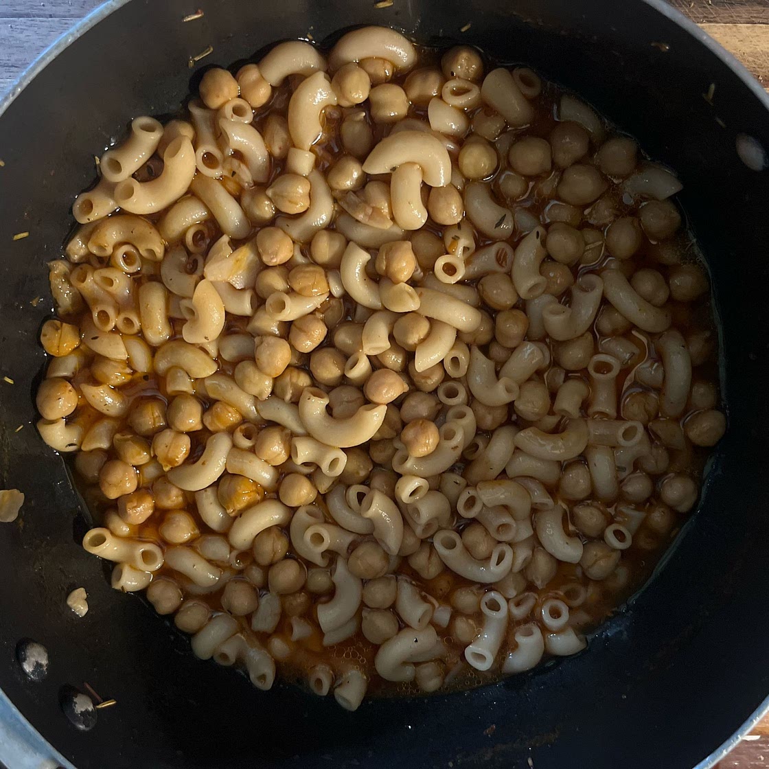 Quick Pasta and Chickpeas / Pasta e Ceci