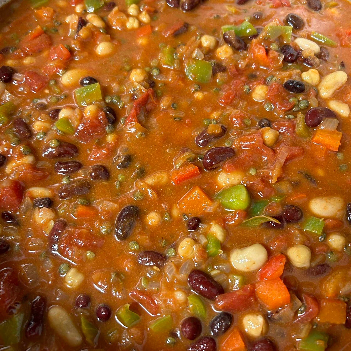 Lentil and bean chilli
