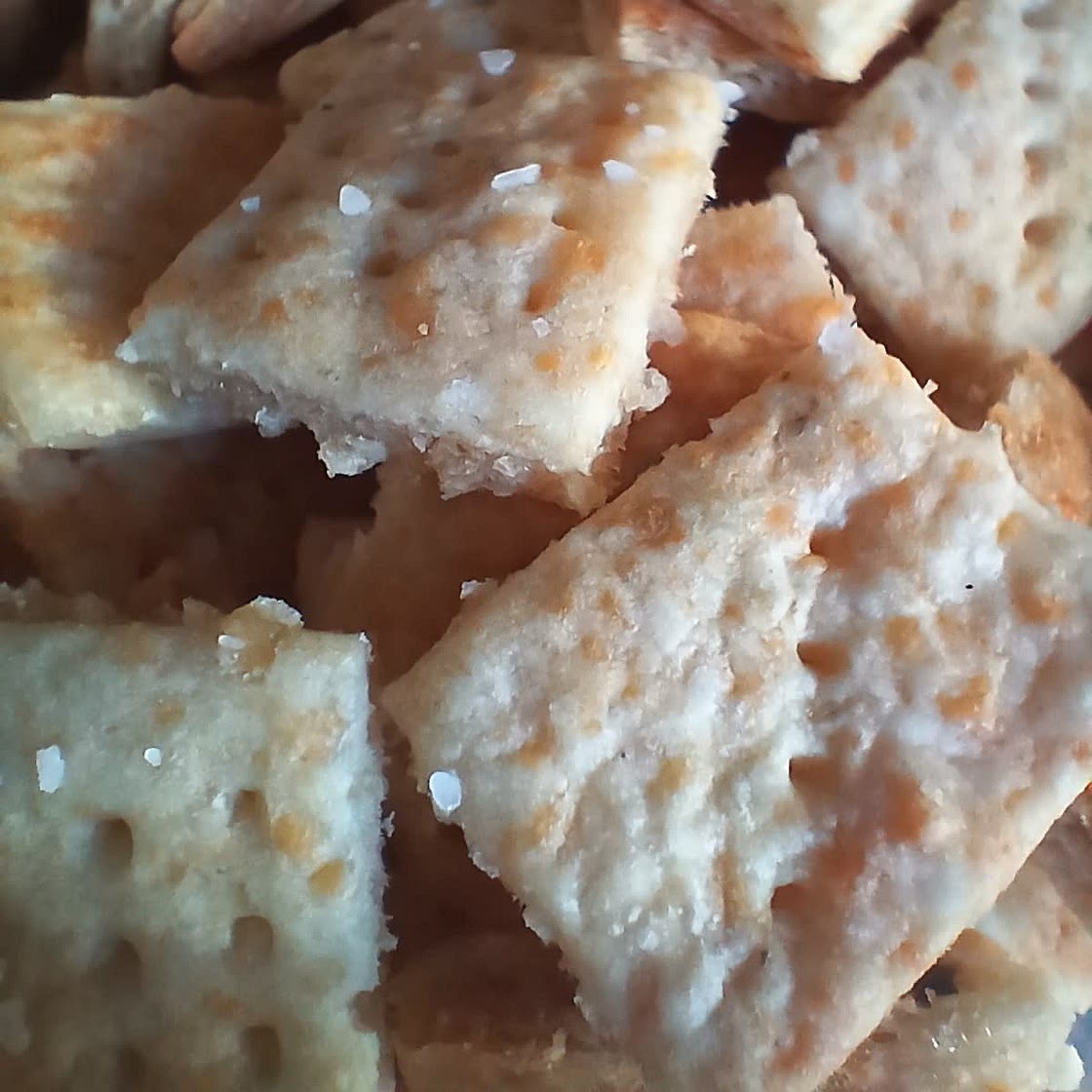 Cheesy Sourdough Discard Crackers