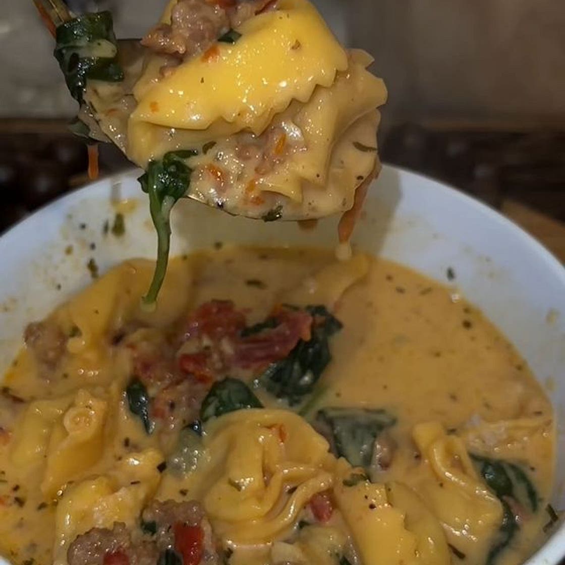Creamy Cajun Tortellini Soup