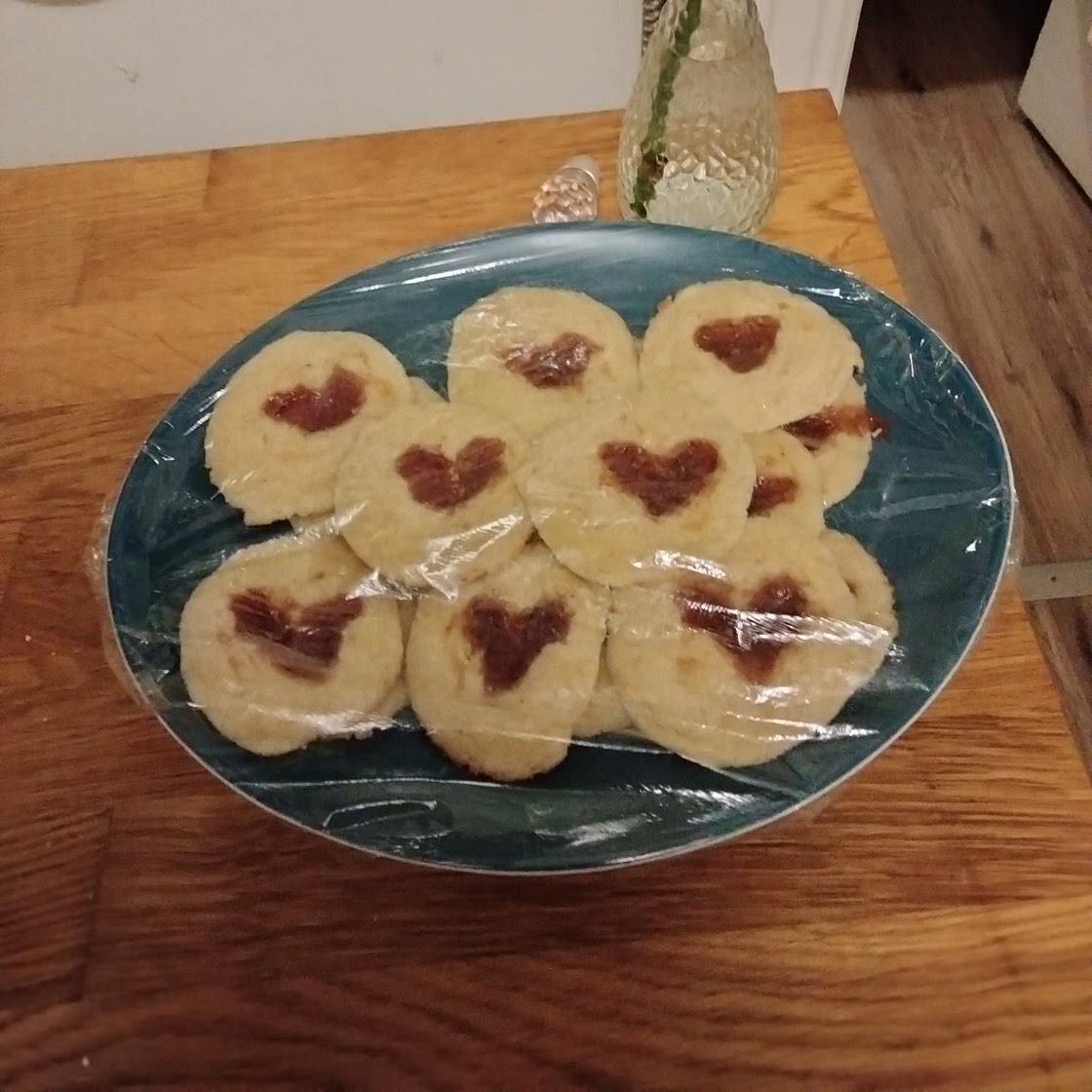 Heart thumbprint cookies 💖