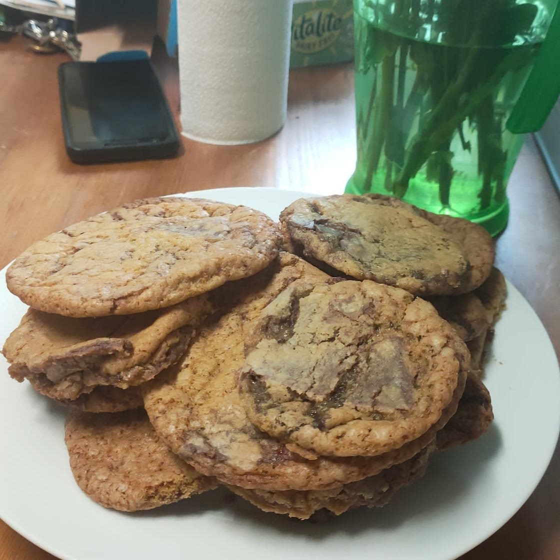 BEST Chocolate Chip Cookies