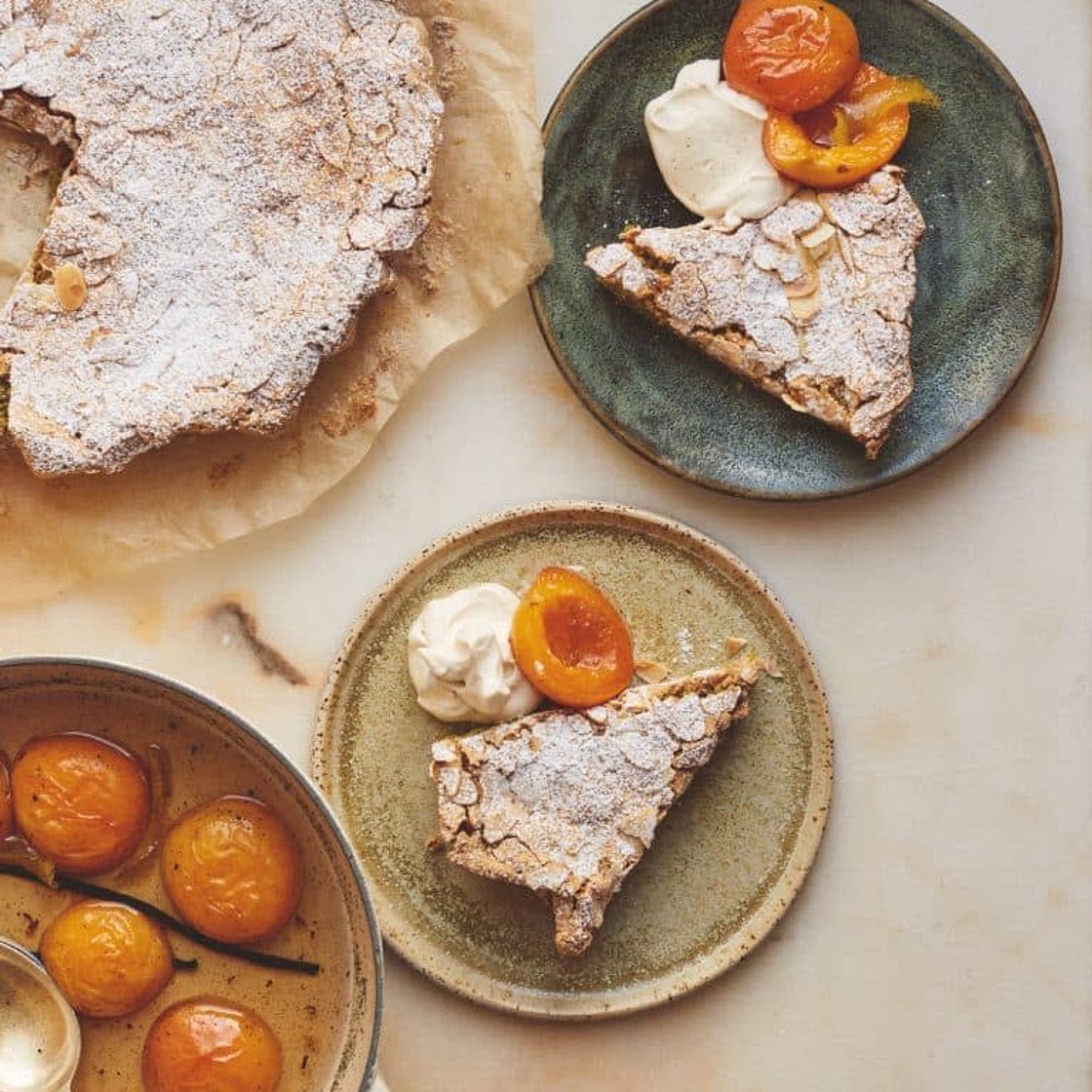 One basic gluten-free cake: pistachio macaron cake with elderflower apricots