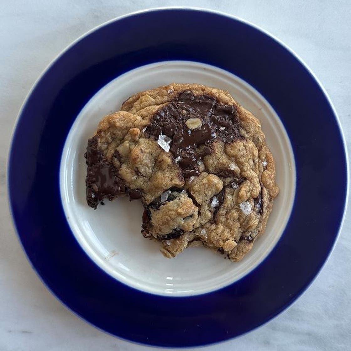 Oatmeal chocolate chip cookie 