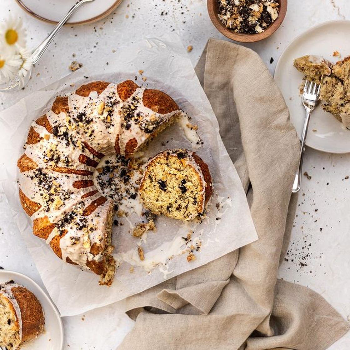 Cookies and Cream Bundt Cake
