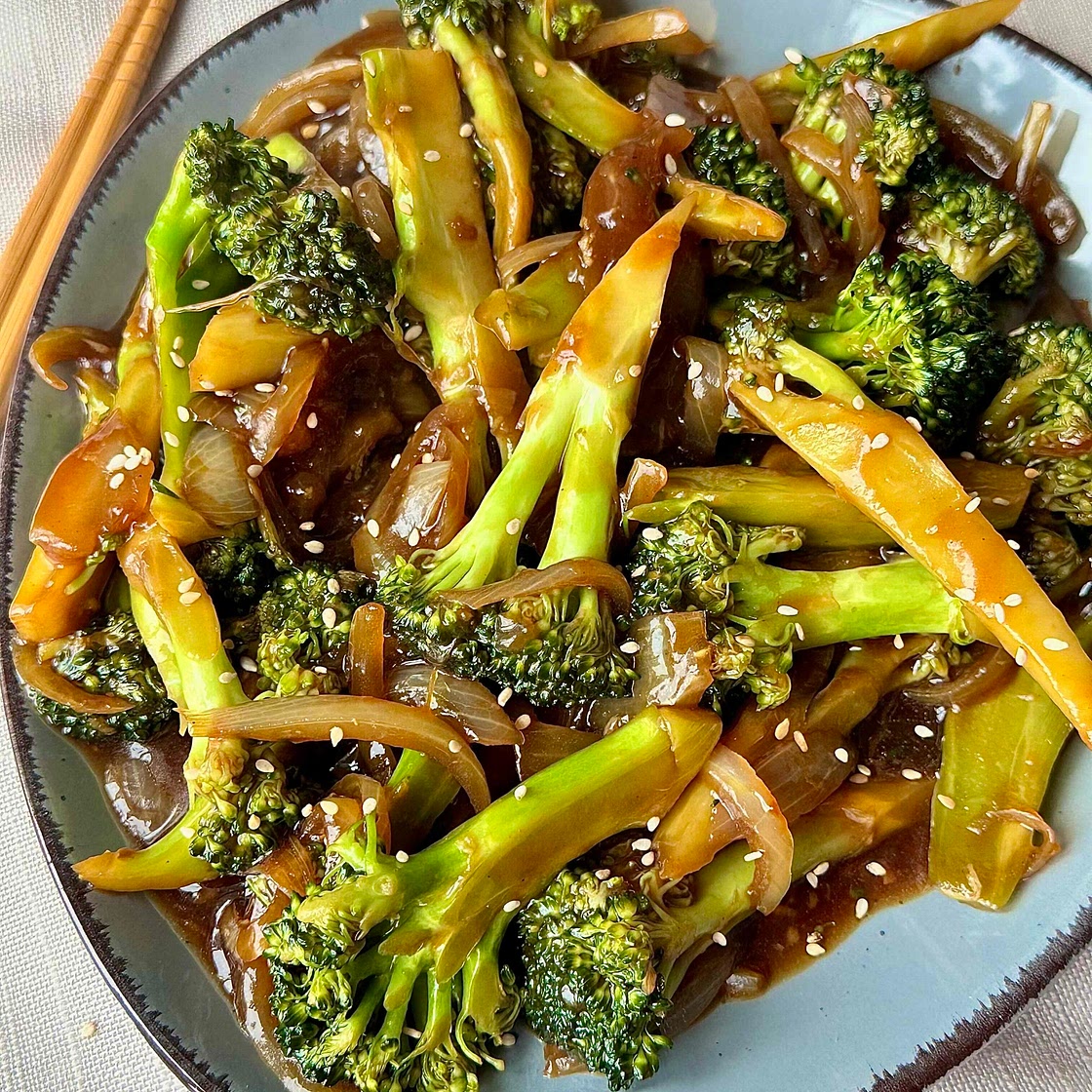 Restaurant style Garlic Broccoli