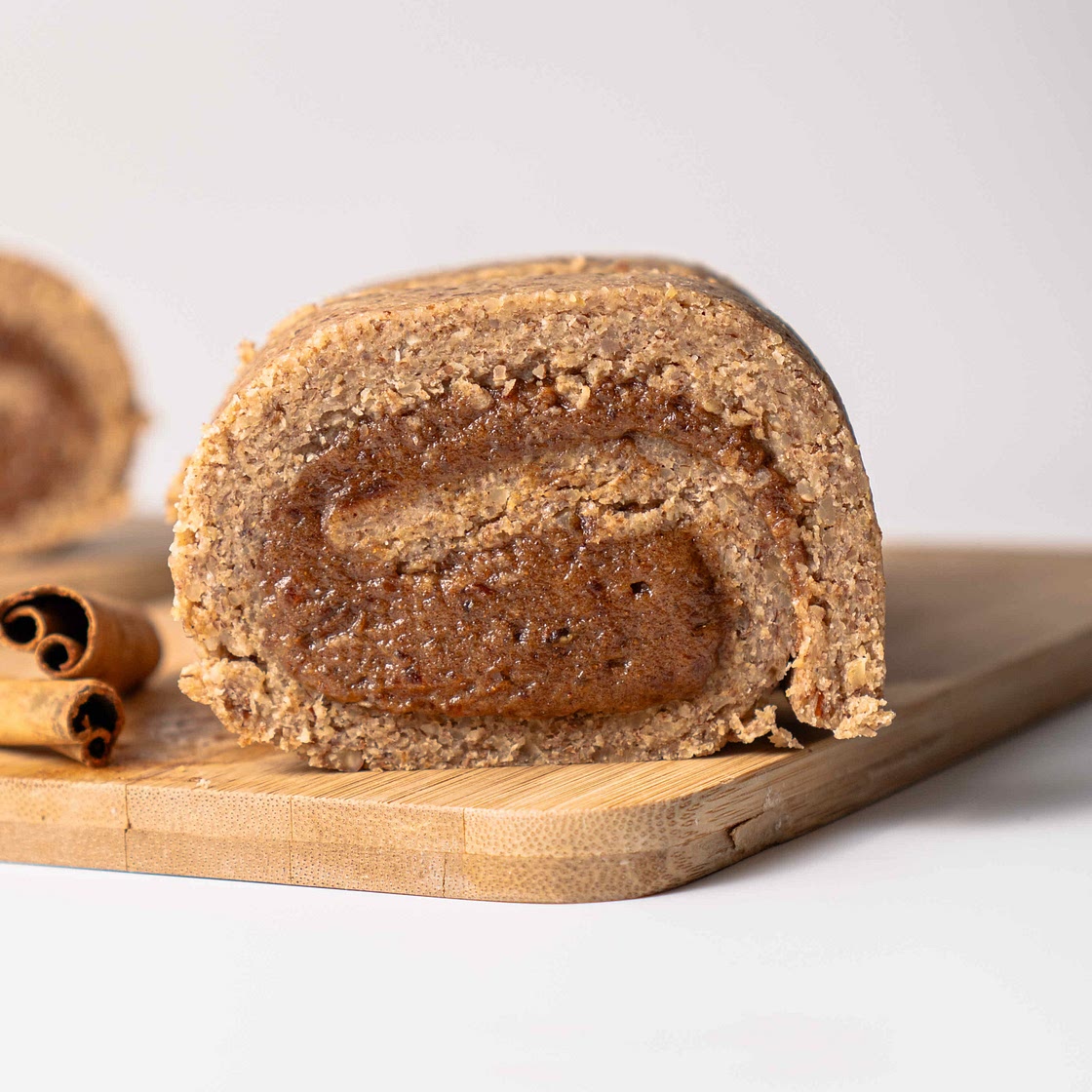 Erewhon raw cinnamon roll copycat