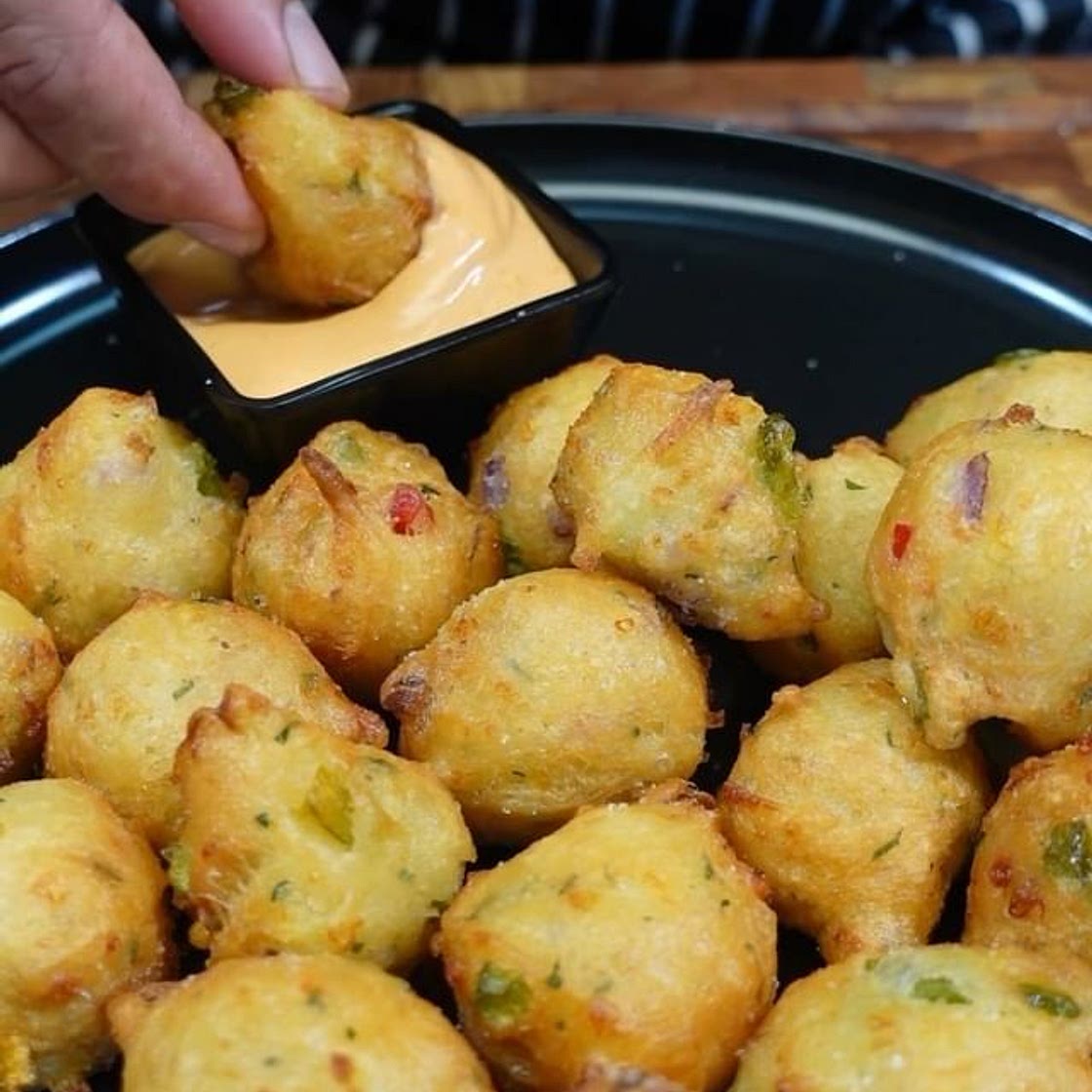 Zeppole salate