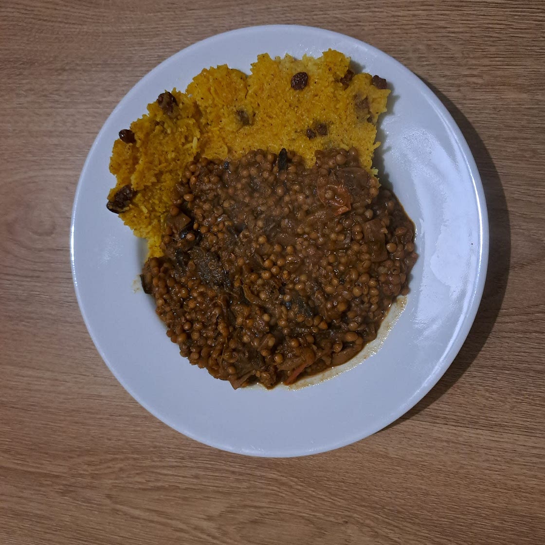 Iranian Khoresht Gheymeh Bademjan (aubergine and split pea stew)