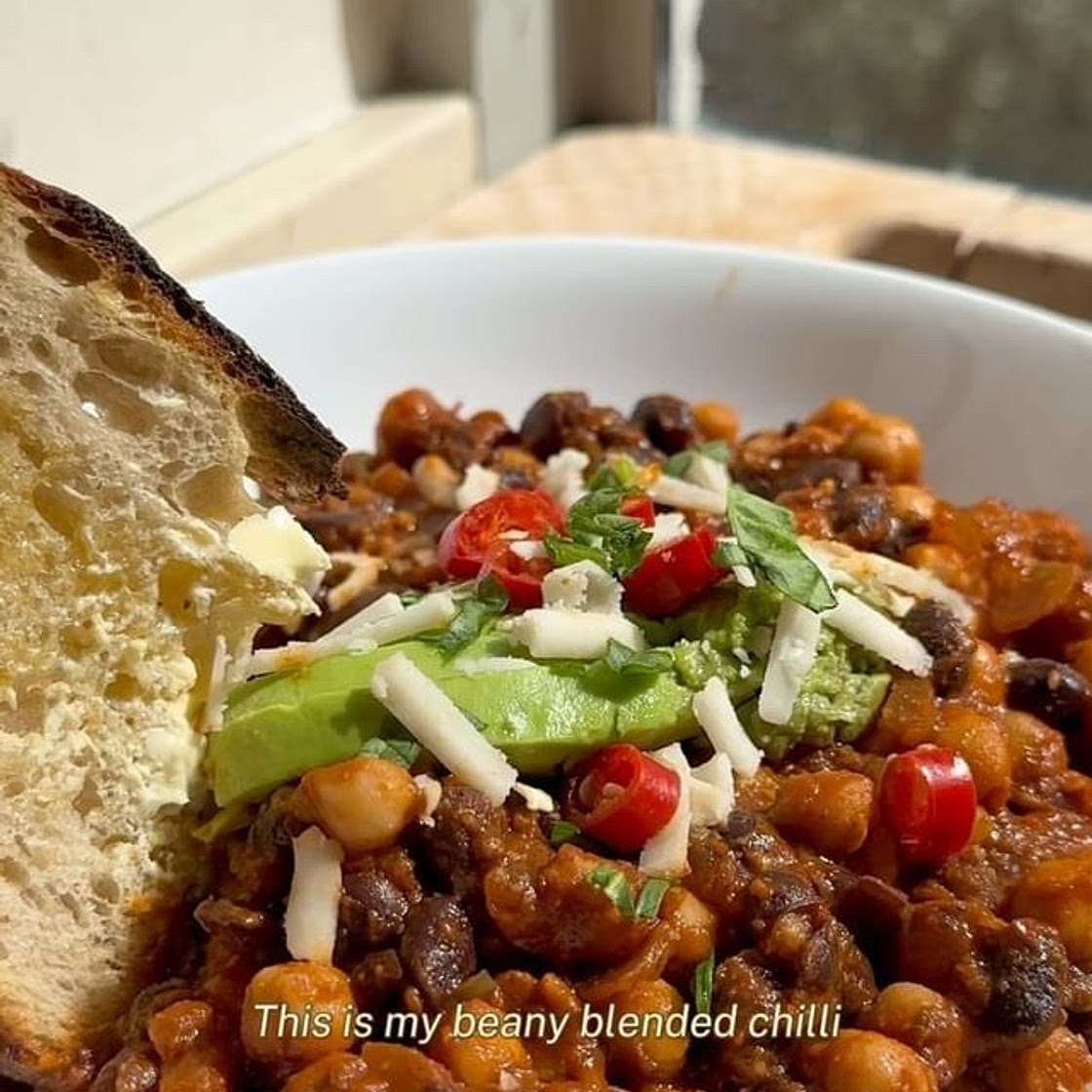 BLACK BEAN CHILLI