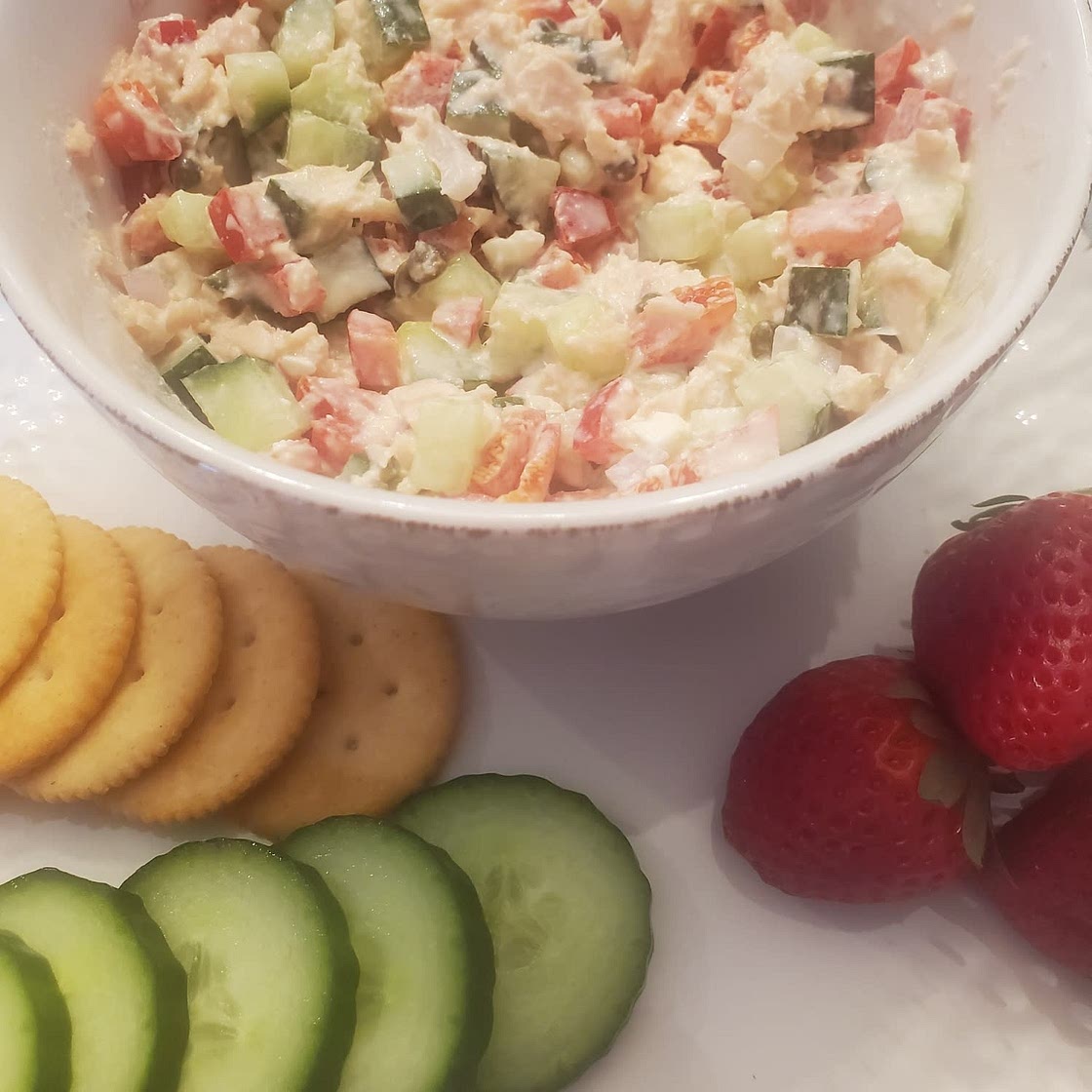Mediterranean Tuna Salad