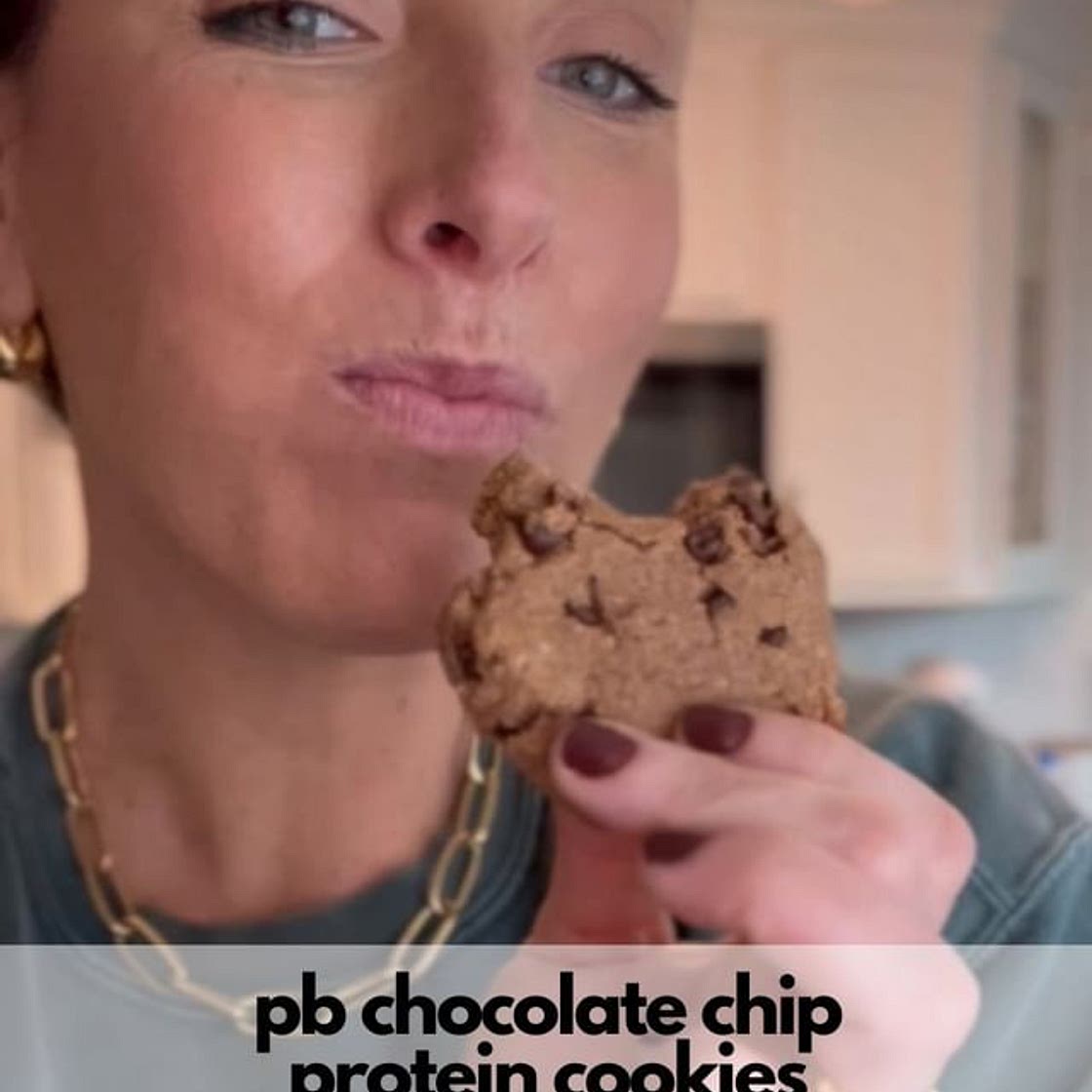 Chocolate chip protein cookies