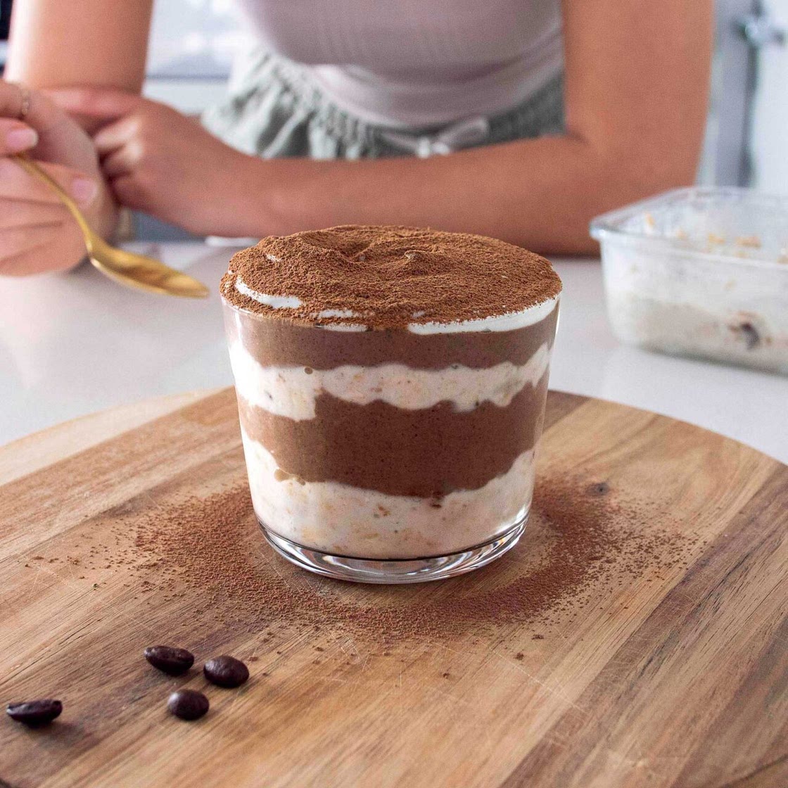 Almond Tiramisu Overnight Oats