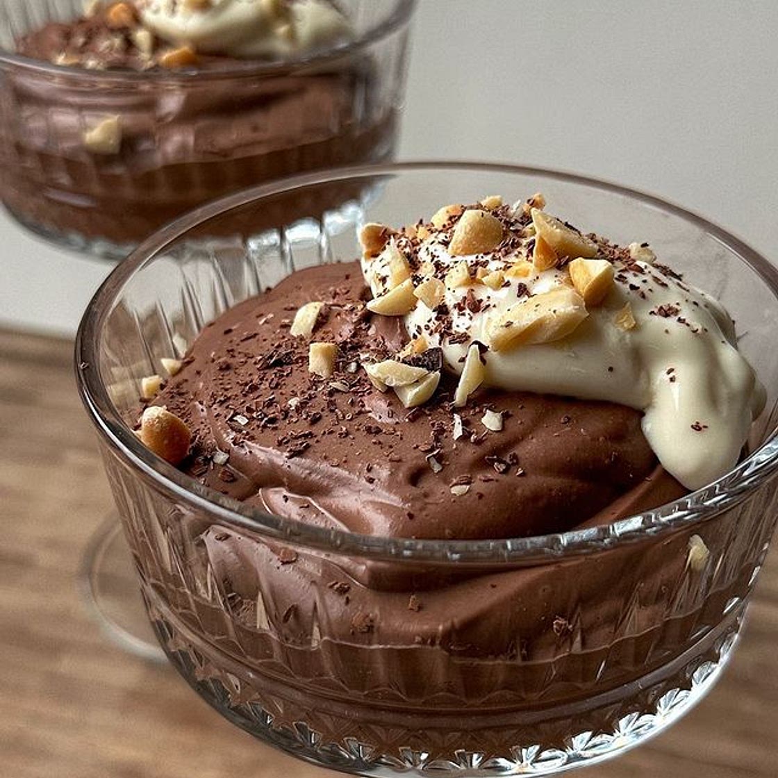 CHOCOLATE &amp; PEANUT BUTTER SILKEN TOFU MOUSSE 🤎 This pud has 