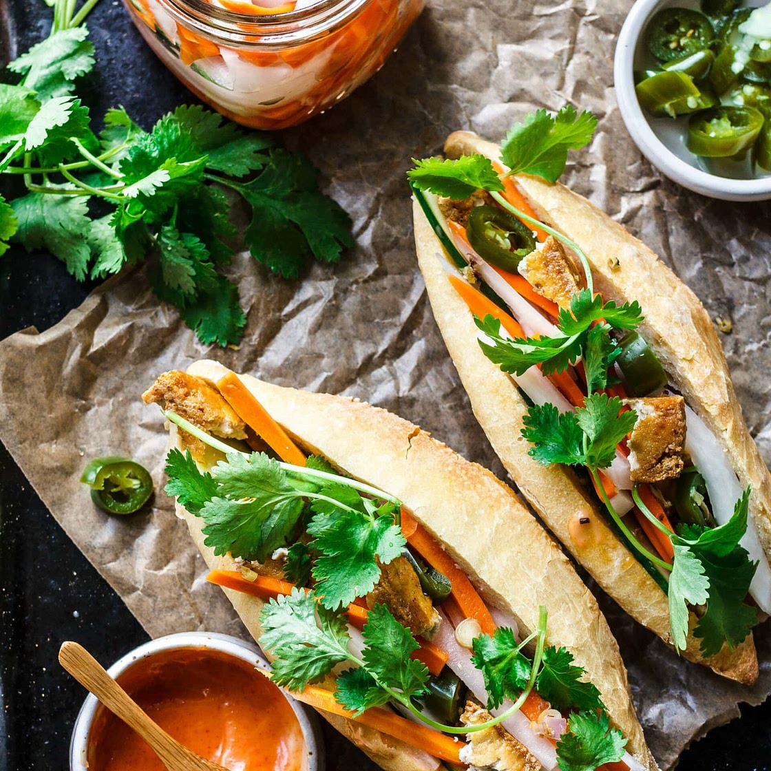 Veganes Banh mi Sandwich