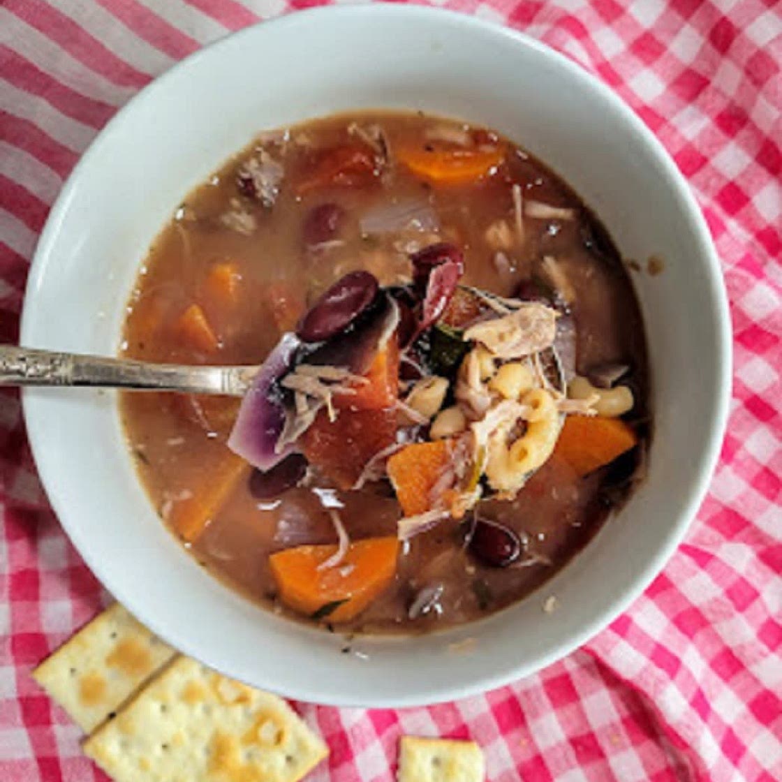 Turkey and Macaroni Soup
