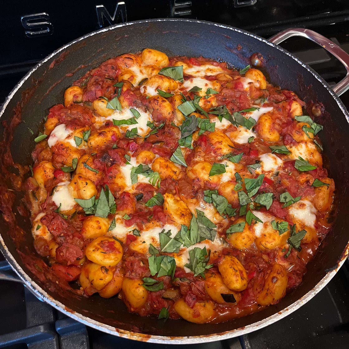 Chorizo & mozzarella gnocchi bake