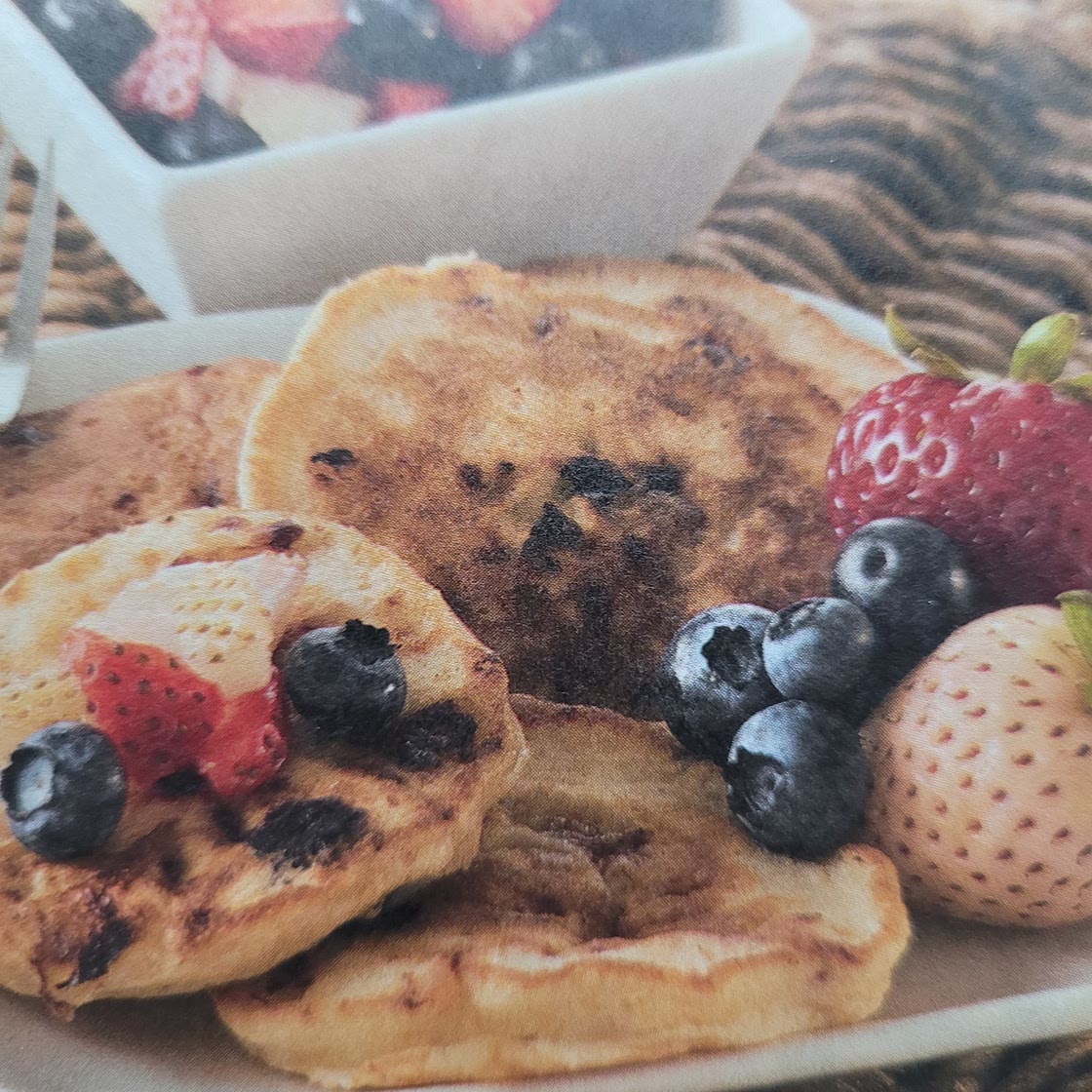 Berry Cottage Cheese Silver Dollar Pancakes