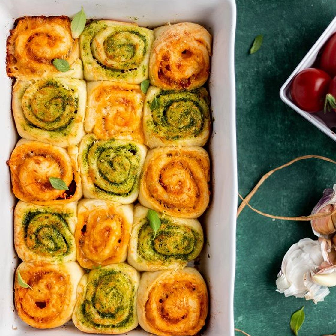Pull Apart Pizza Pesto Buns