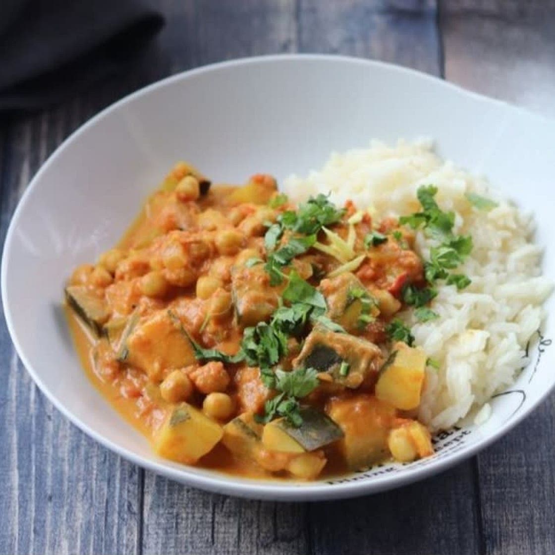 Curry de pois chiche et Raïta de courgettes