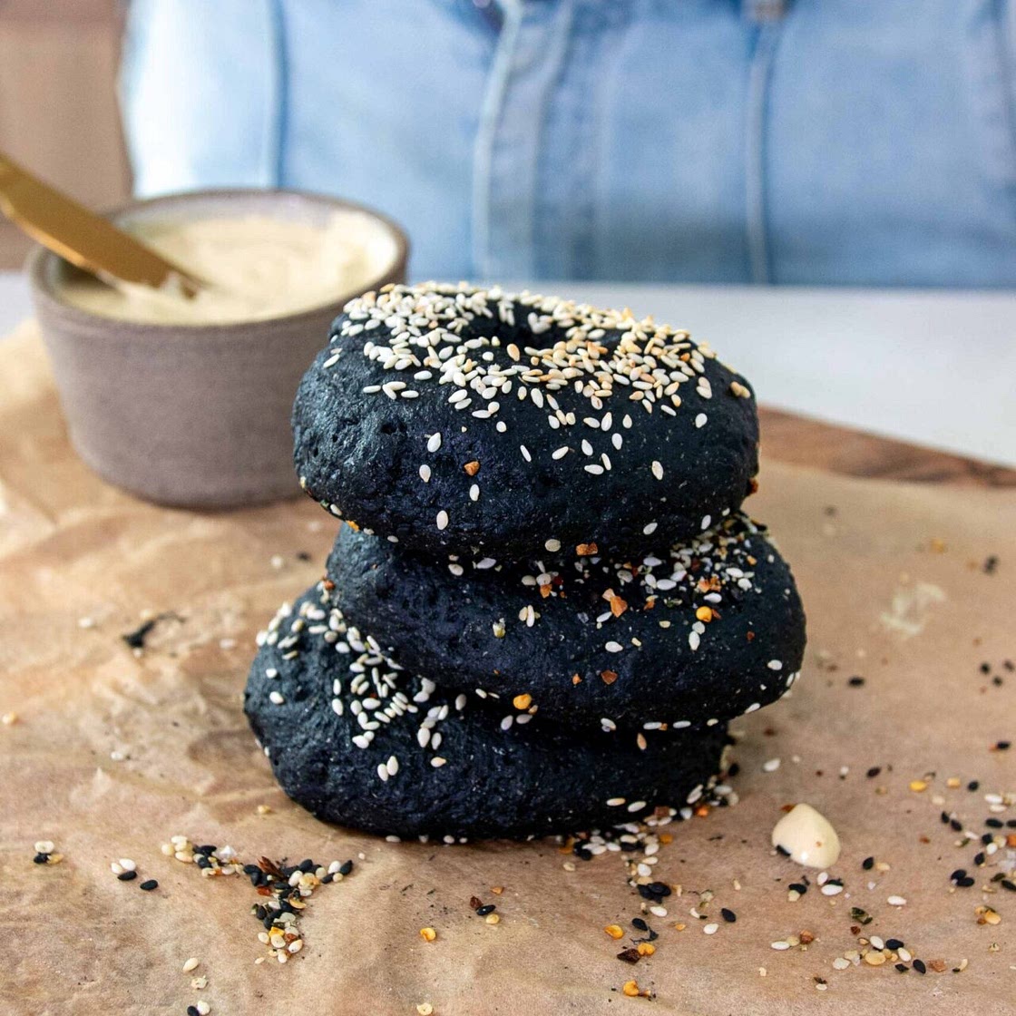 Easy Charcoal Bagels