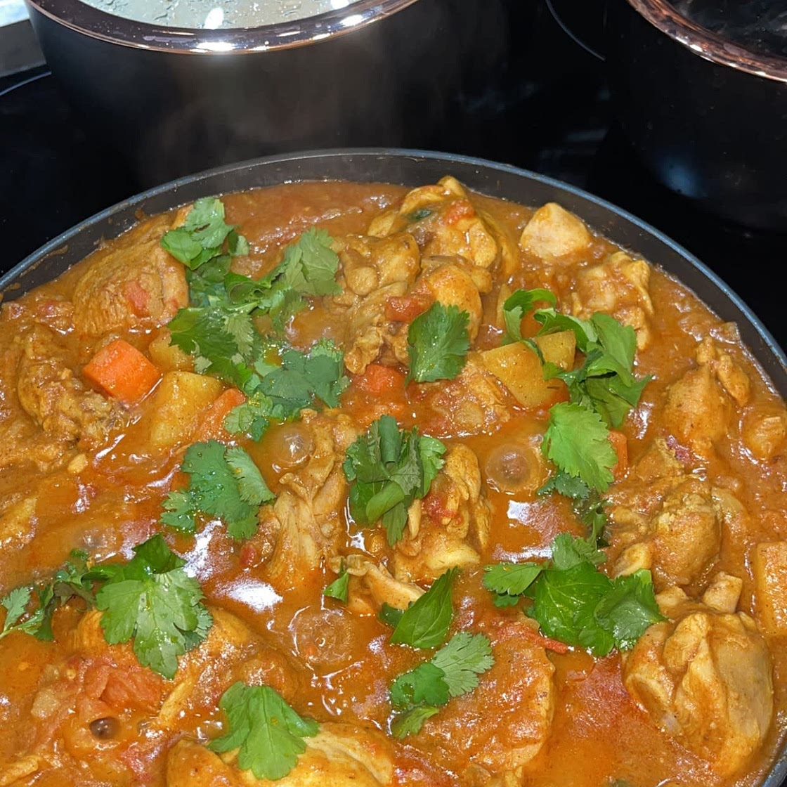 Chicken sugo 