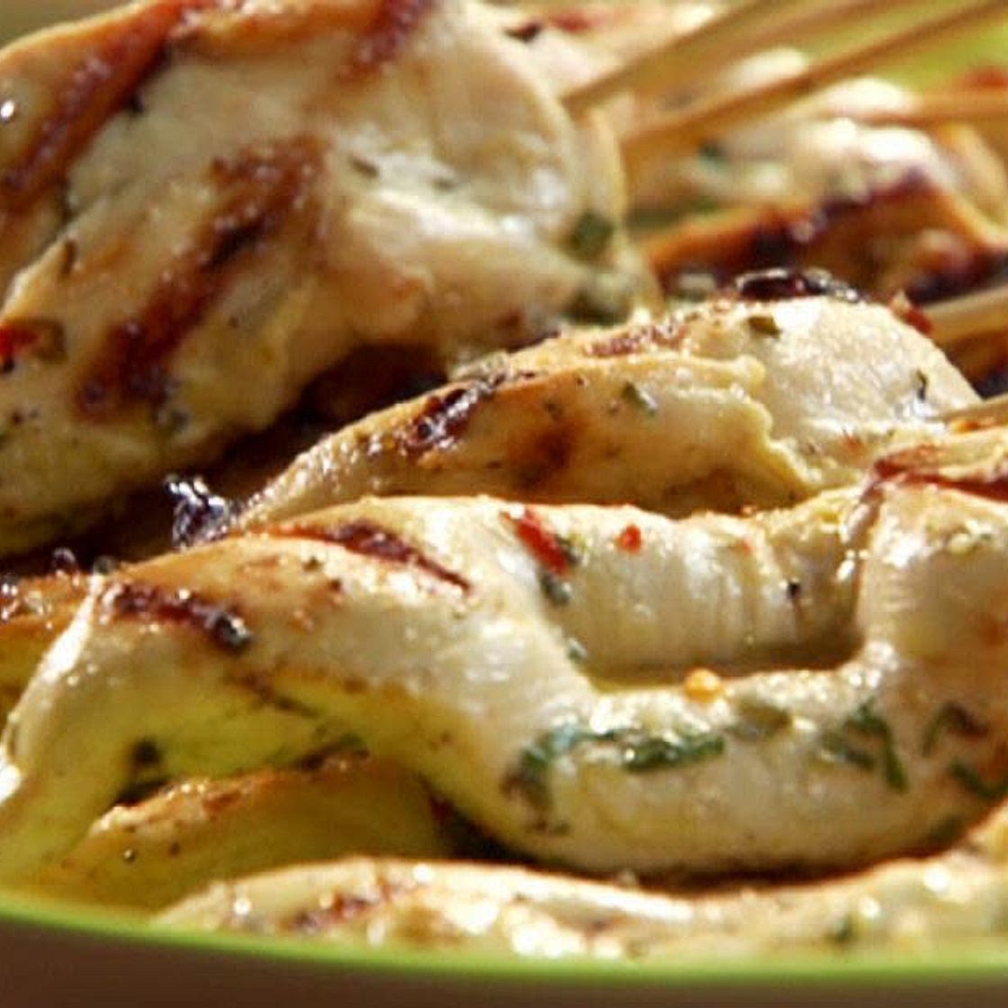 Chicken Souvlaki Sticks with Yogurt Dipping Sauce FAVORITE