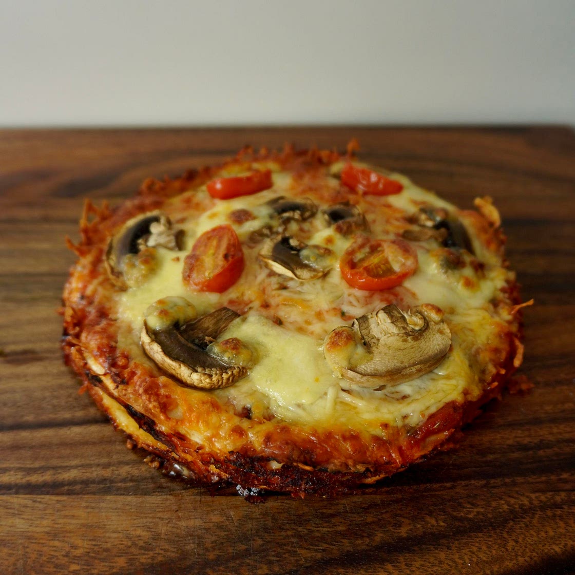 Pizza wrap cake