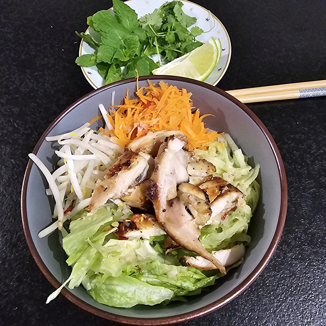 Vietnamese Noodles with Lemongrass Chicken