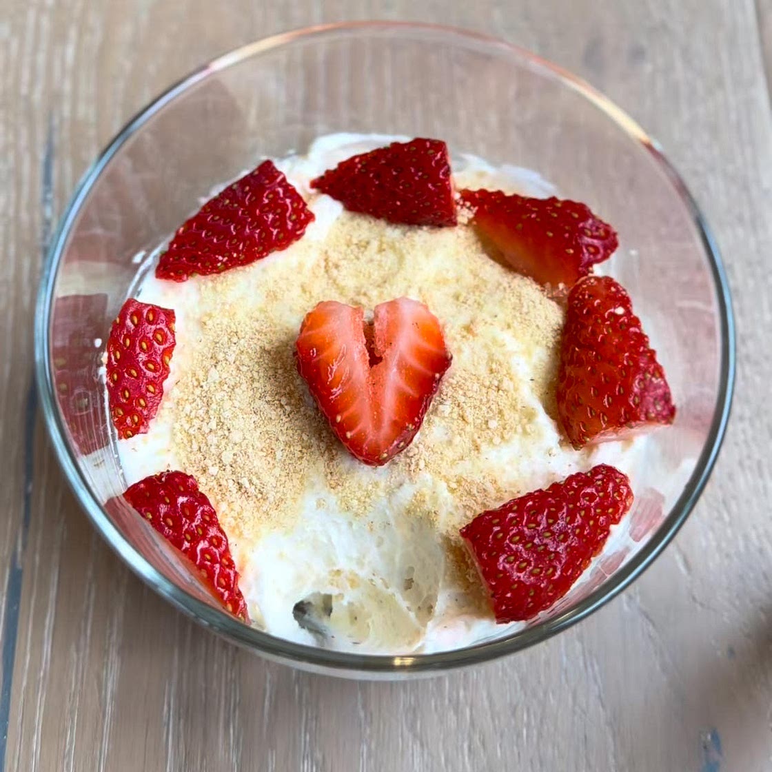 No bake strawberry cheesecake 