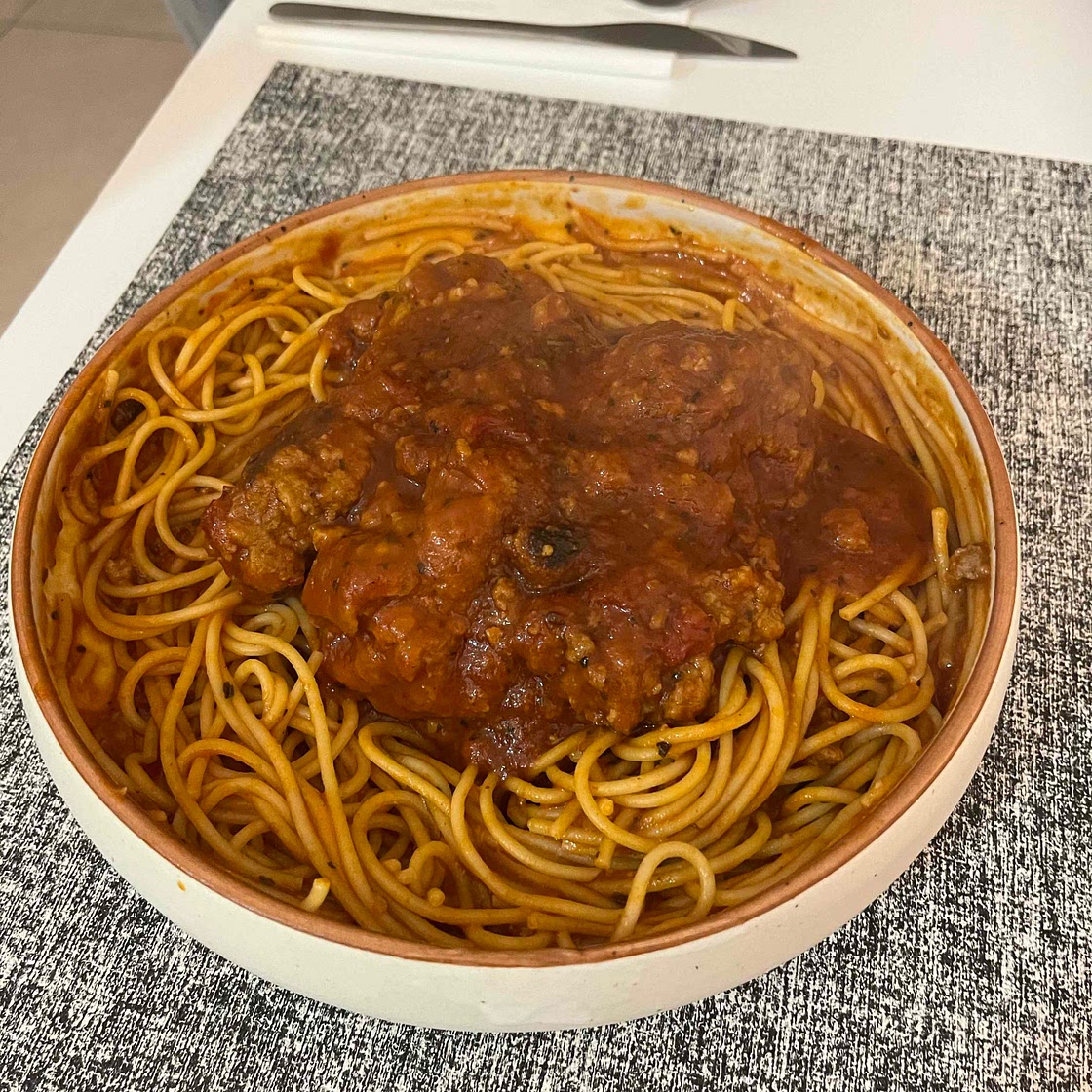Meatballs and spaghetti 
