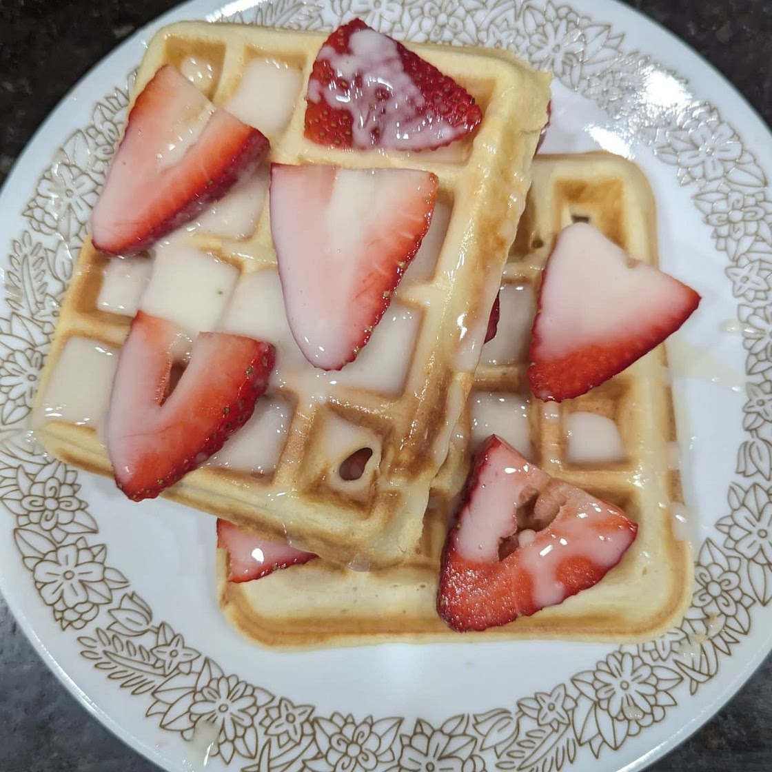 Cinamon Roll Waffles