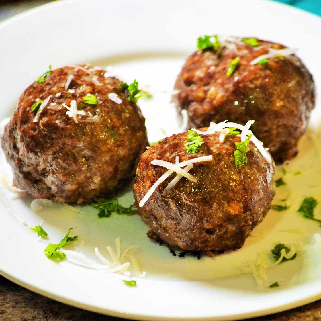 Nin's Meatballs