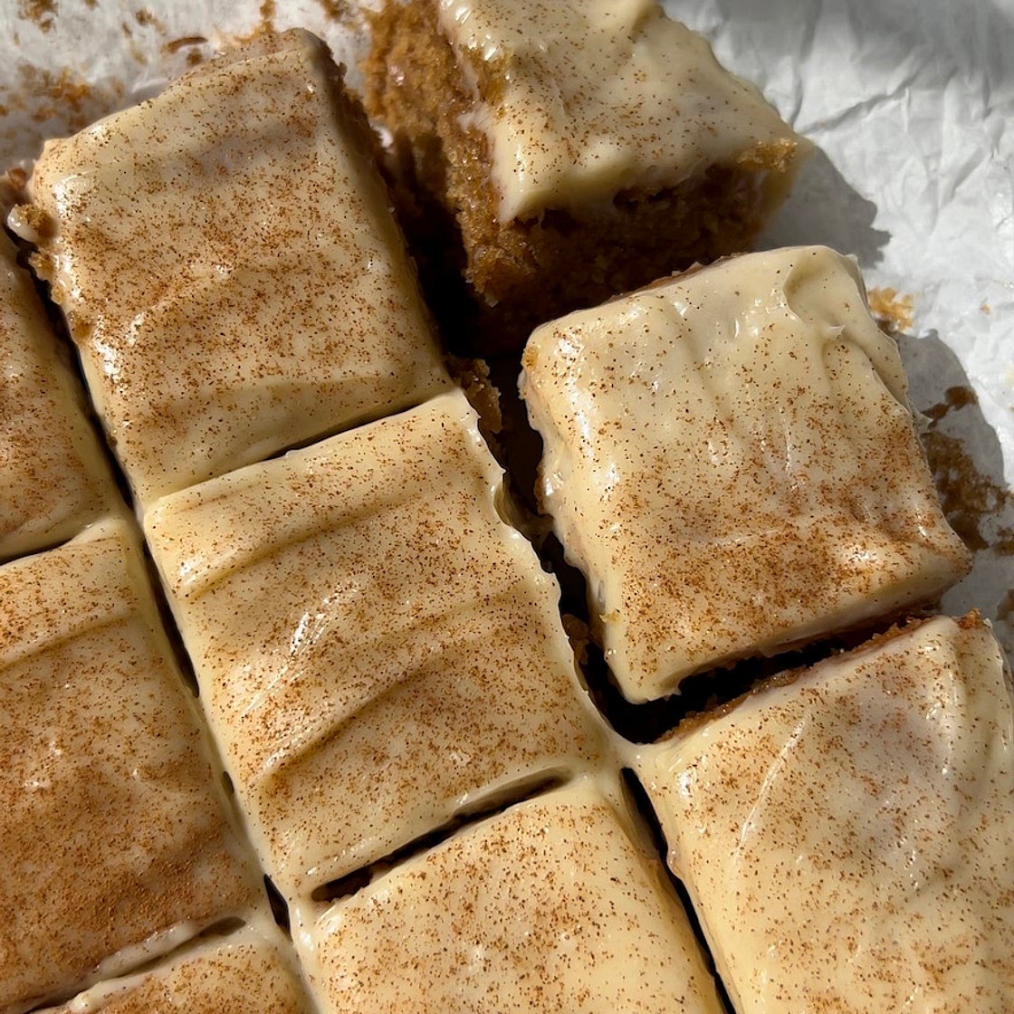 Apple Cinnamon Blondies with Maple Cream Cheese Frosting