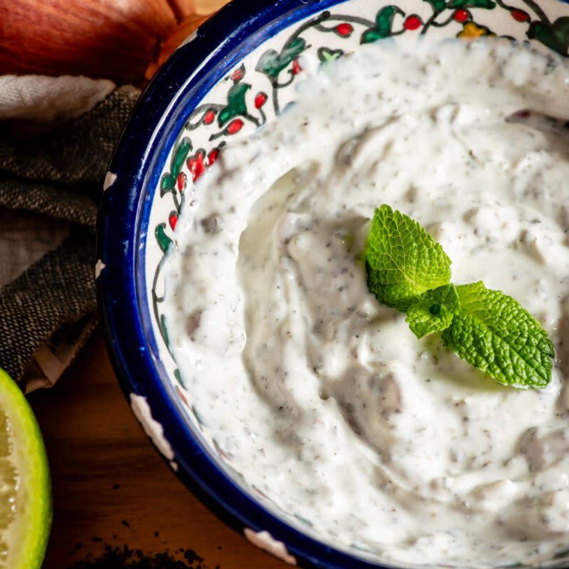 Sauce blanche kebab maison : la sauce parfaite pour les grillades (selon les experts)