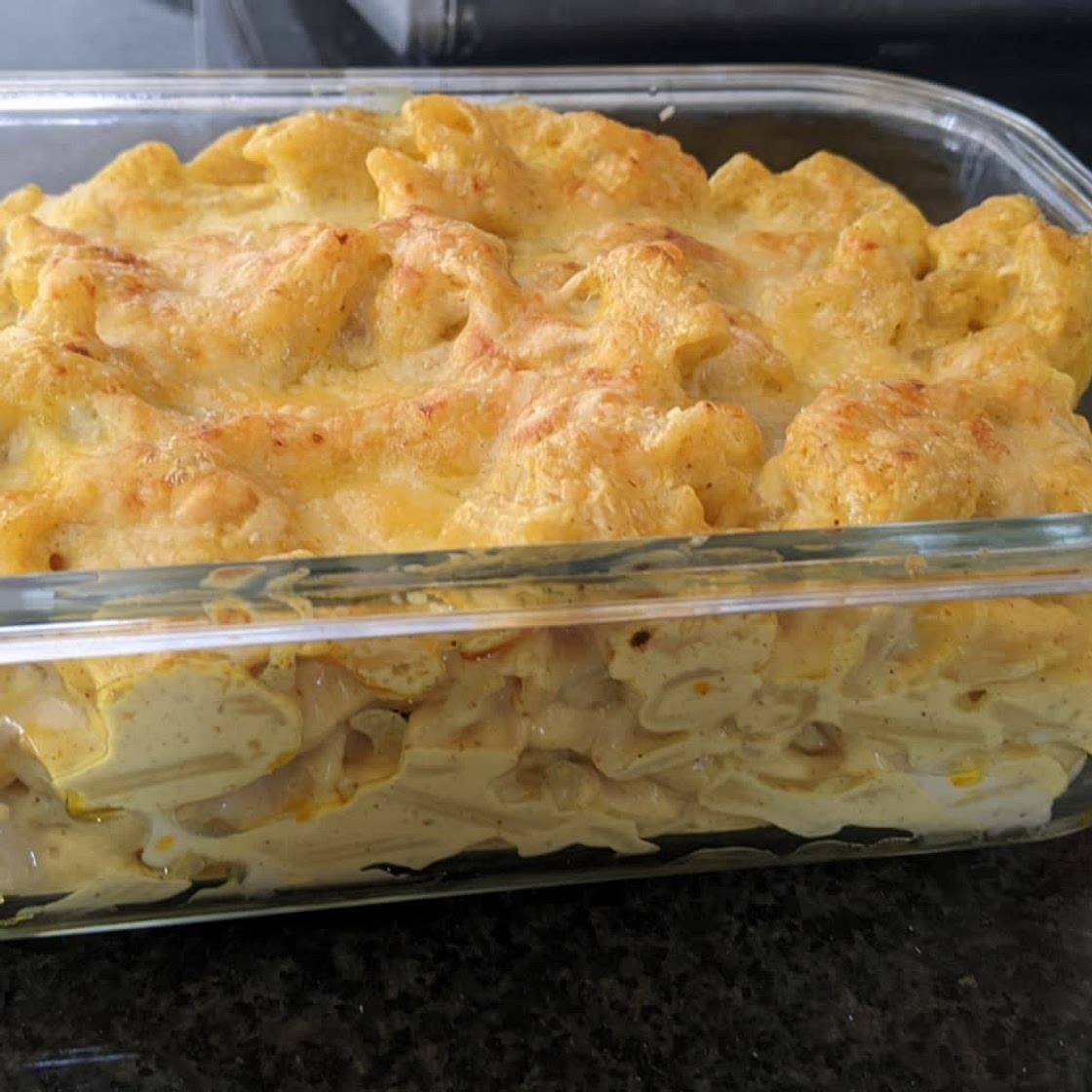 Creamy Homemade Baked Mac and Cheese