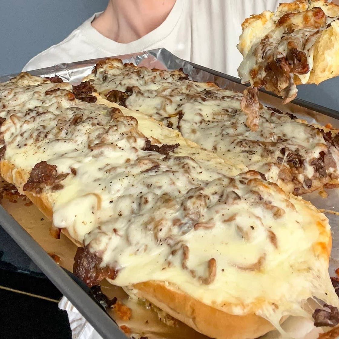 Steak Garlic Bread ✨✨