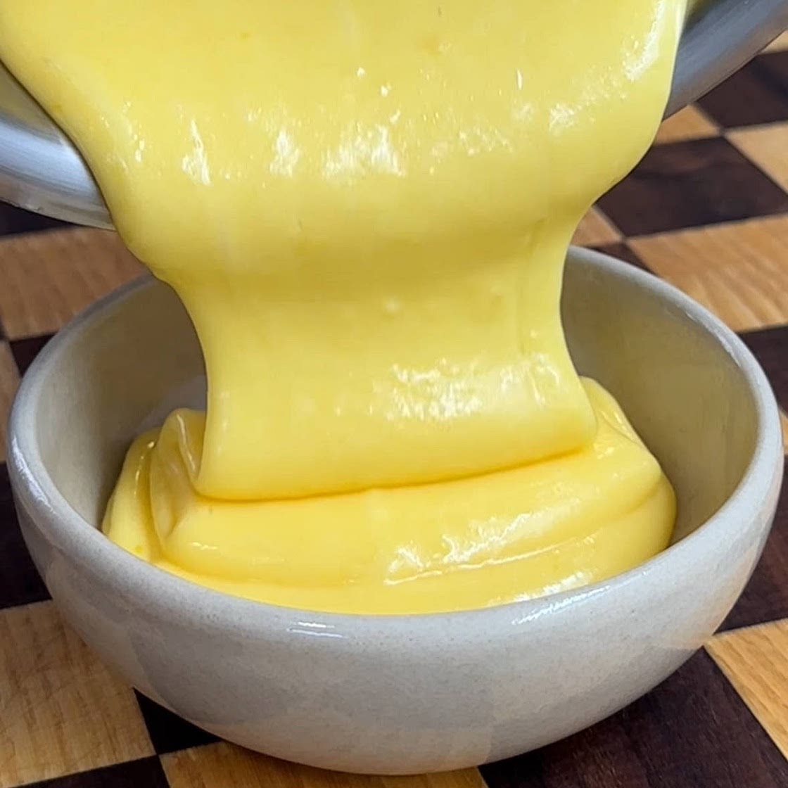 The BEST Hollandeise Sauce