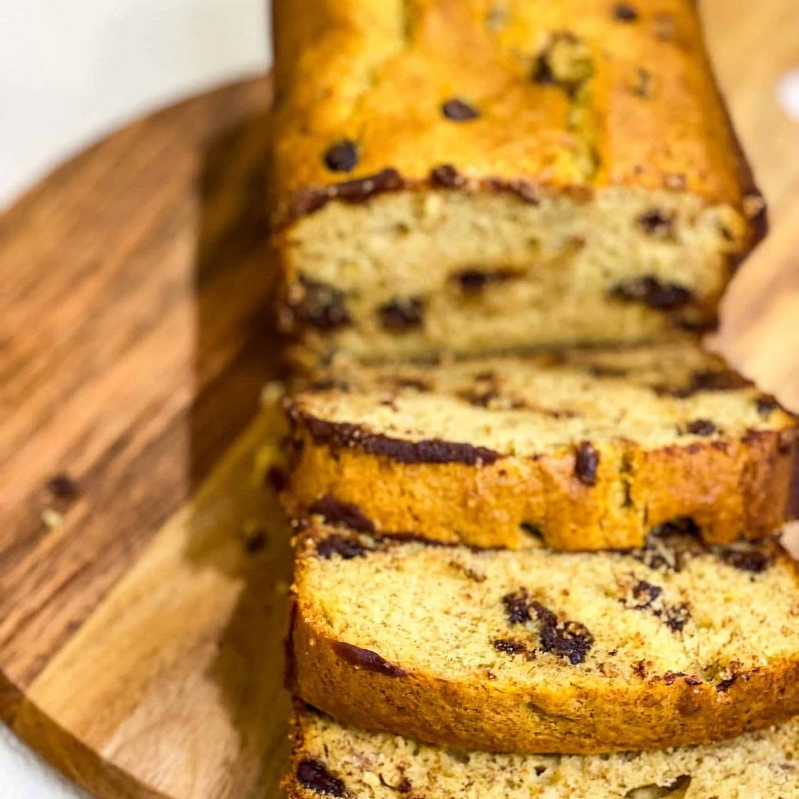 Cake Mix Banana Bread 