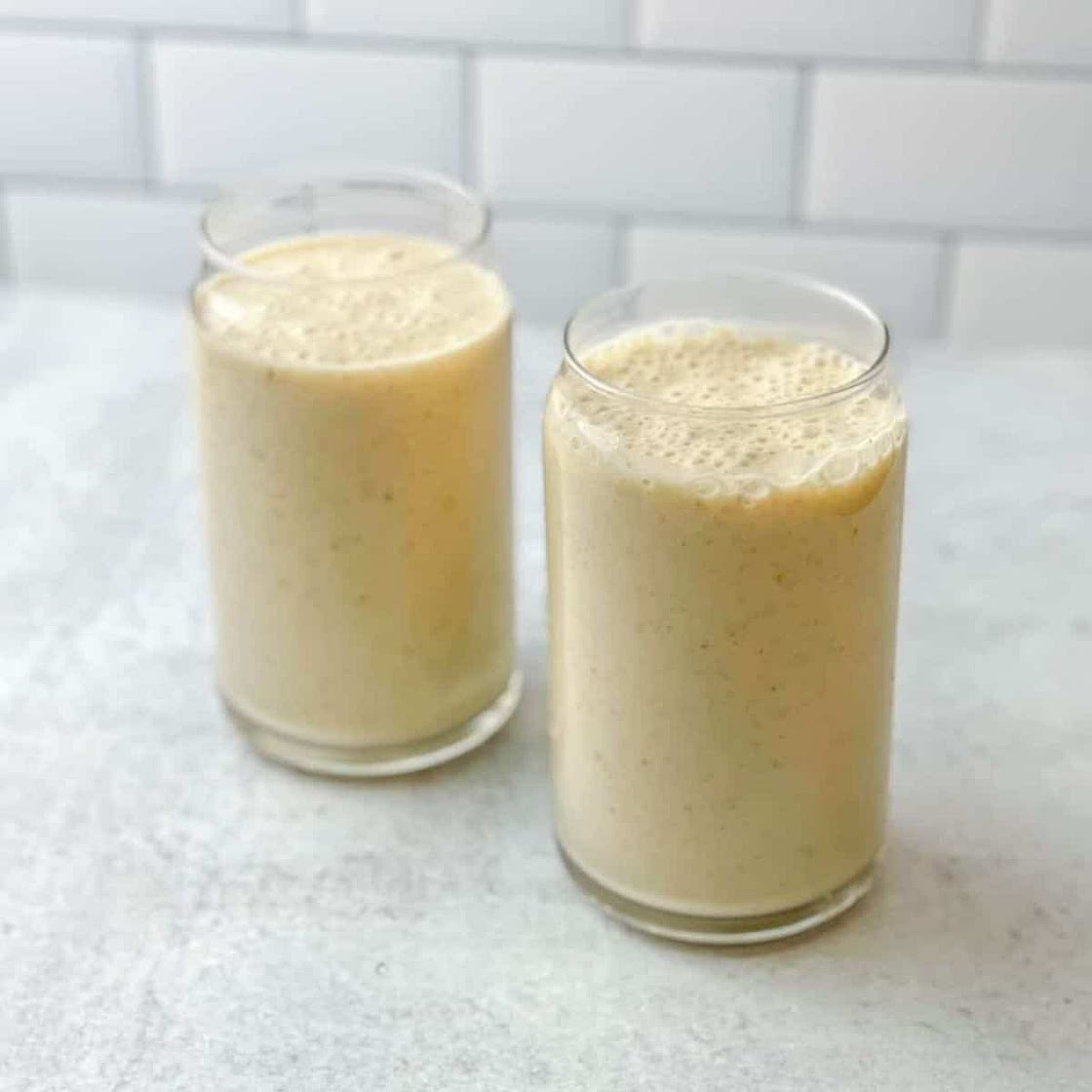 Banana Oatmeal Date Shake