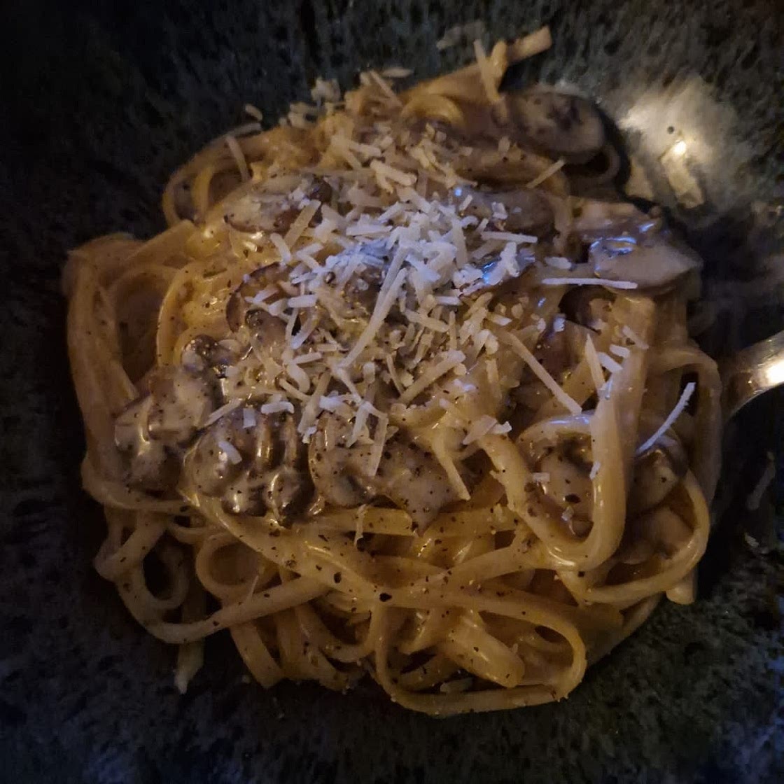 One Pot Creamy Mushroom Pasta