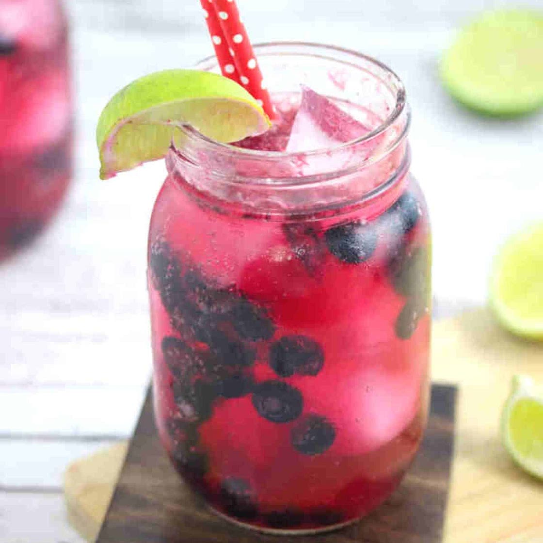 Sparkling Blueberry Ginger Mocktail Recipe