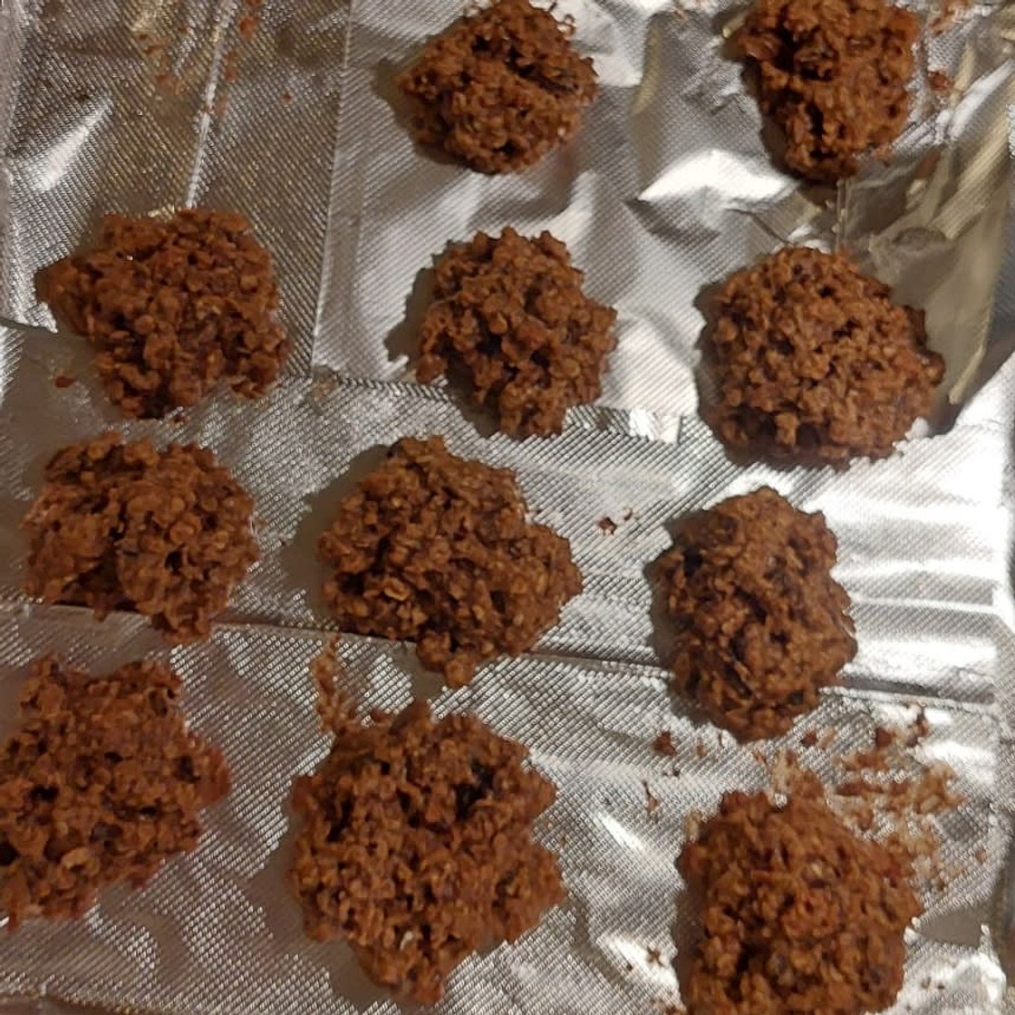 Gluten-Free Oatmeal Raisin Cookies