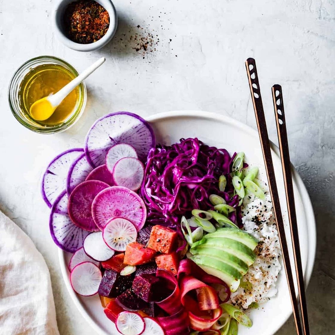 Spiralize Tahini Beet Bowl